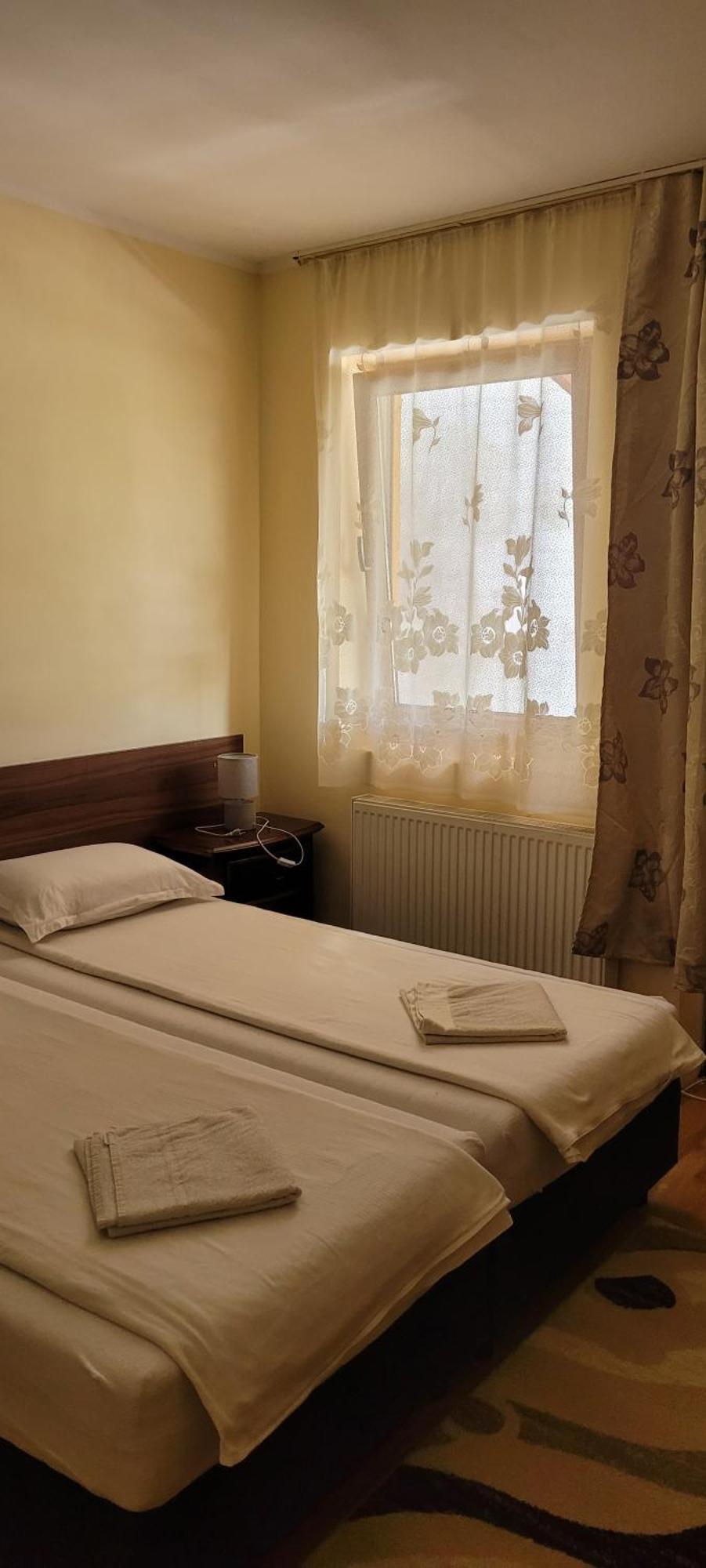 Vila Korona Satu Mare Zimmer foto